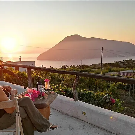 A Loggia Feriehus Lipari (Isola Lipari)